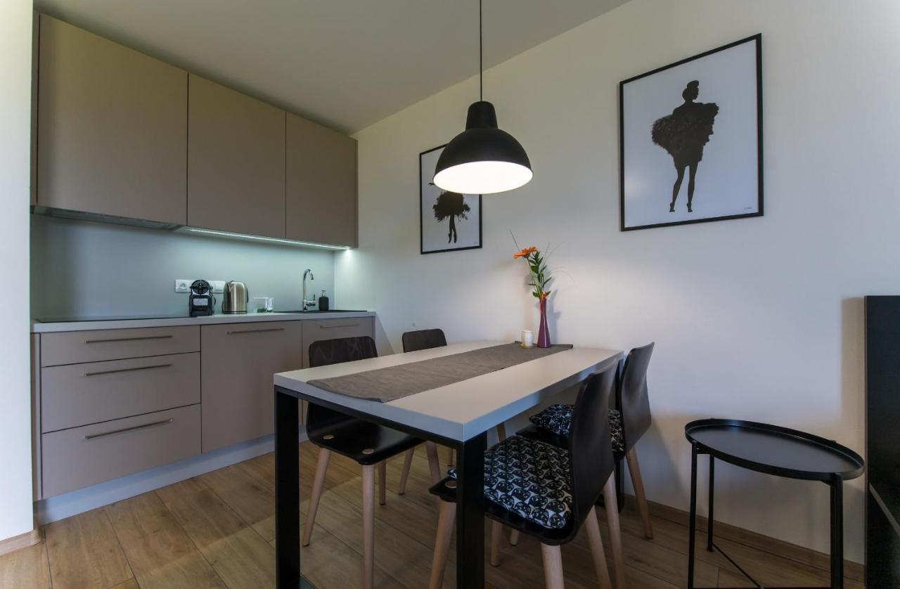 Dve Zatoky Apartment *